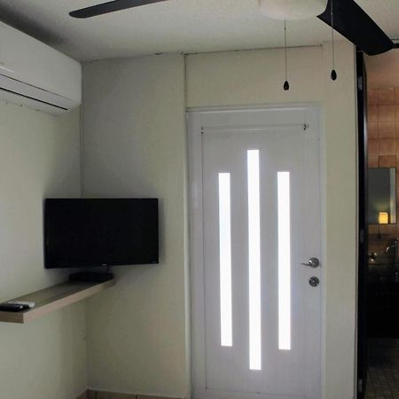 Marilou Apt A Levittown Exterior photo